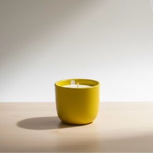 Room Essentials Yuzu Tonic Candle – Sugared Lemon & Prosecco Scent – New Ceramic